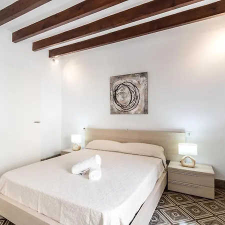 Prázdninový dům Msv Casa Bruguera, Casa Renovada En El Centro De