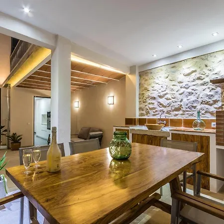 Msv Casa Bruguera, Casa Renovada En El Centro De *